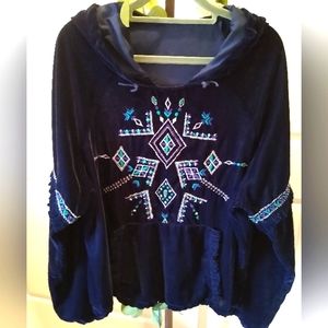 Beautiful unique hoodie with ruffles, cozy, in like new condition, size L.